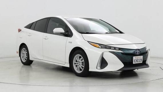 TOYOTA PRIUS PRIME 2017 JTDKARFP8H3056972 image